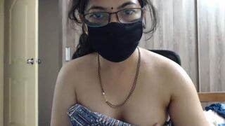 Indian milf stripping on web-cam