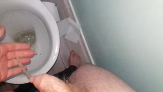 500th Upload! (Pissing on my Hand / Slow Motion)