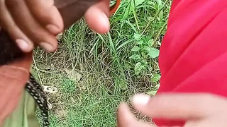 Bhabhi bani GF forest outdoor hard-core Indian bhabhi Sex