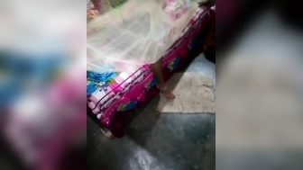 Indian pissing bathroom show