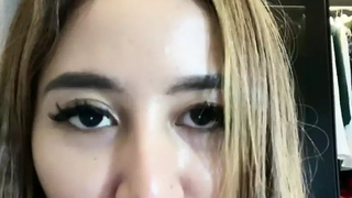 Horny skank Indonesian slut got drilled by her self using dildo